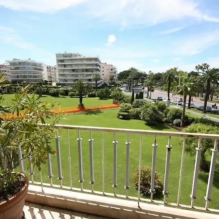 Les Dunes Apartment *